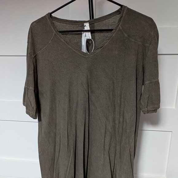Primordial is Primitive TS Small Olive Green NWT - Picture 1 of 3
